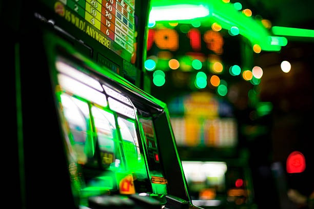 Desktop view with multiple camera angles and betting history